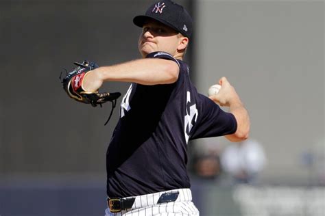 Clarke Schmidt solid, Oswald Peraza returns in Yankees’ Grapefruit League loss to Red Sox